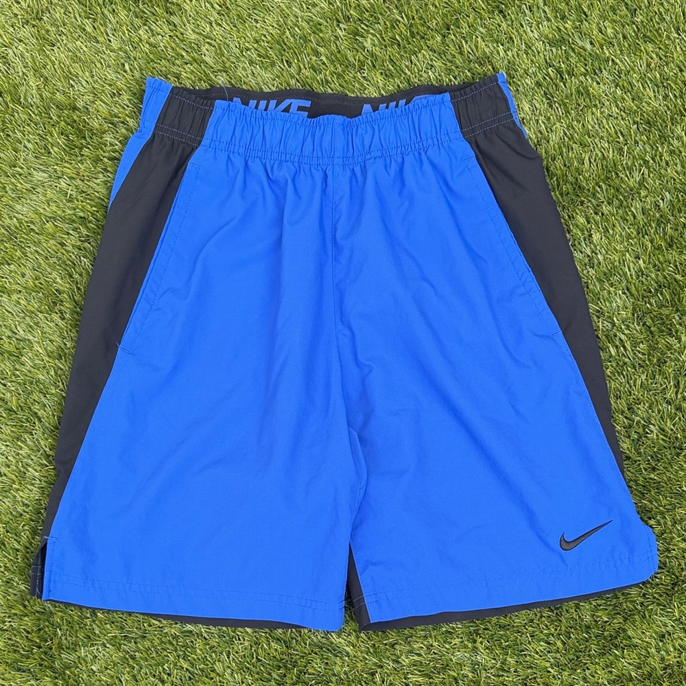 Nike Men's Small Dri-Fit Athletic Shorts in Blue and Black